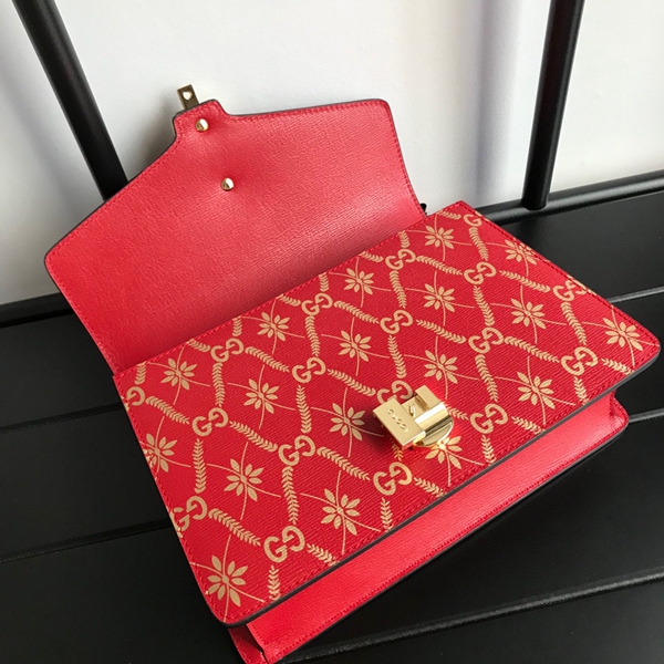 グッチバッグ角部分ディテール